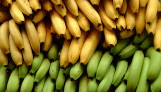 European retailers unite to streamline living wage contributions in banana supply chains